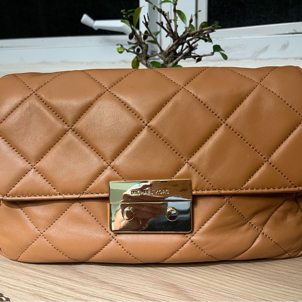 Michael Kors Camel Quilted bag